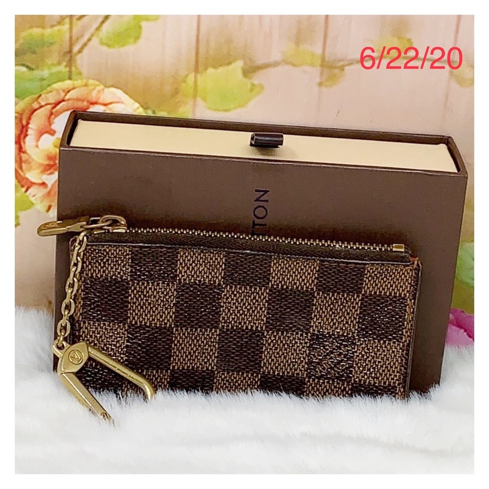 Authentic Louis Vuitton Darmier Key Wallet